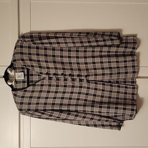 Maggie Lawrence Petite Med top. Black & Cream plaid, Rayon, Retro, 20 P to P